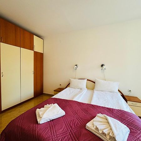 Sun Village B 320 Apartment Pantai Sunny Luaran gambar