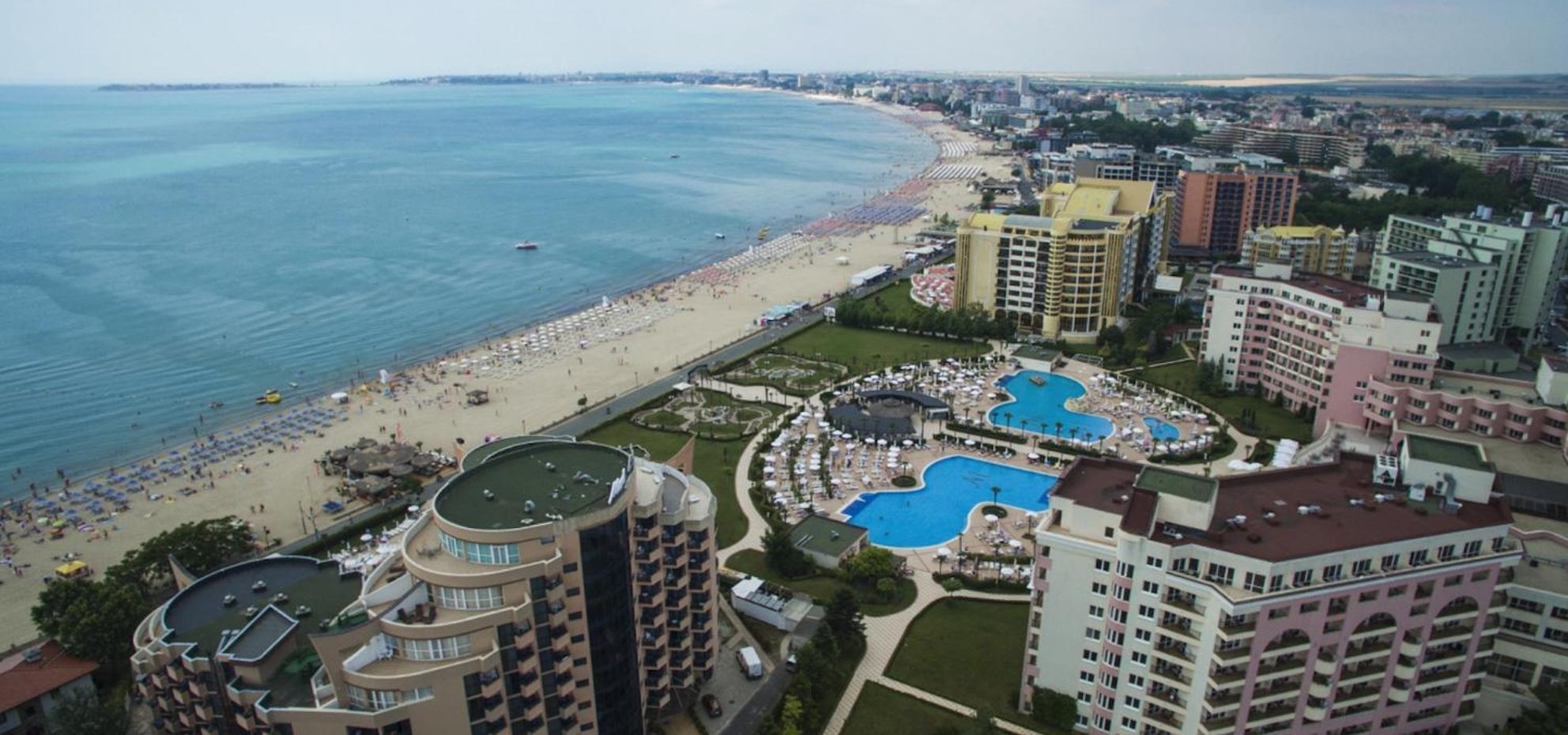 Sun Village B 320 Apartment Pantai Sunny Luaran gambar